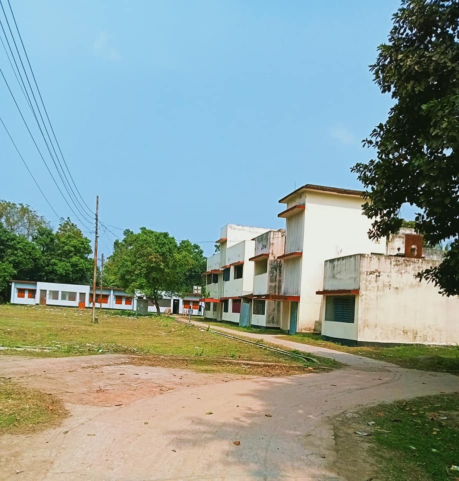 নকলা উপজেলা স্বাস্থ্য কমপ্লেক্স।