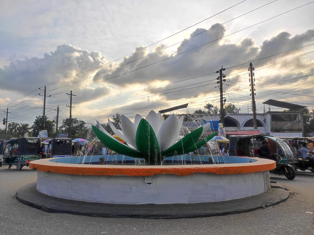 খোয়ারপার শাপলা চত্বর