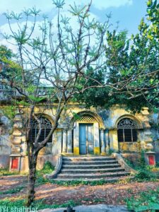 নয়আনী জমিদার বাড়ী