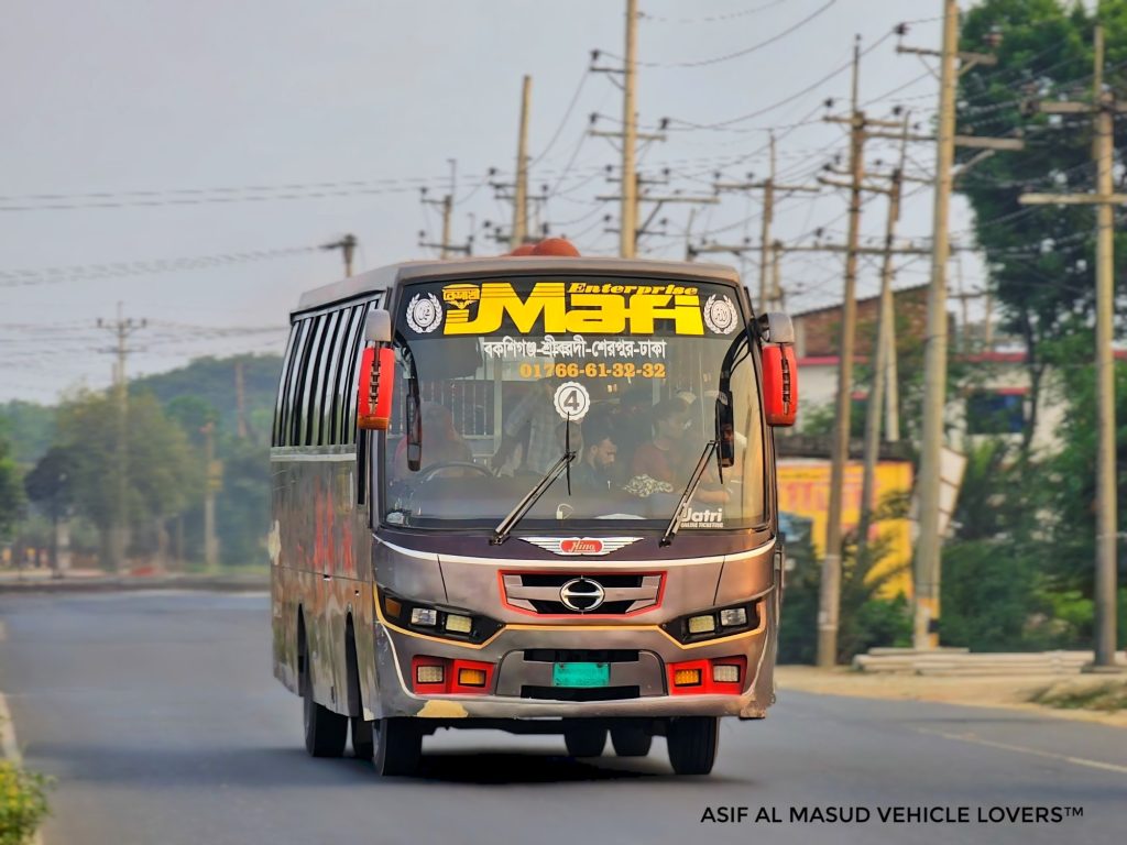 বকশীগঞ্জ ও সানন্দাবাড়ীর জনপ্রিয় বাস মাফি এন্টারপ্রাইজ