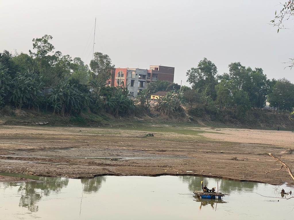 নাকুগাঁও গনহত্যা