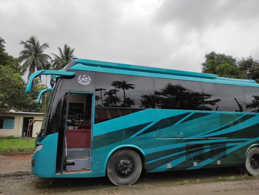 এসি ডিলাক্স